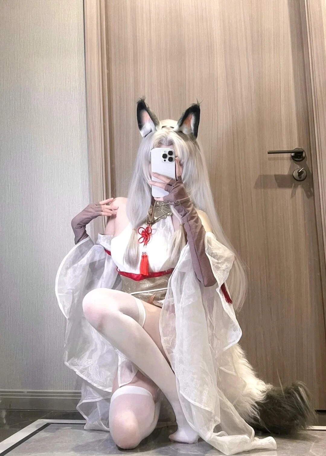 Hóa thân vào nhân vật anime tai thỏ dễ thương