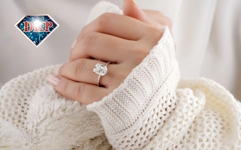 Nhẫn kim cương halo